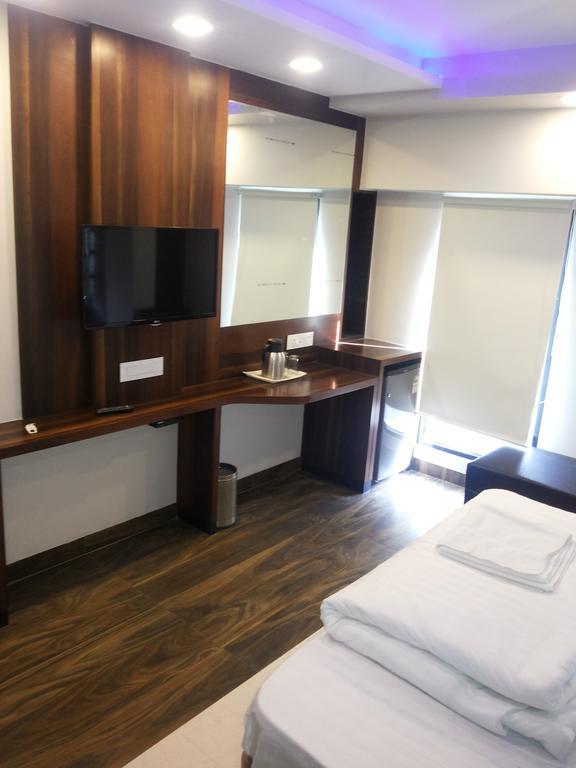Hotel Sangat Plaza Bhopal Cameră foto